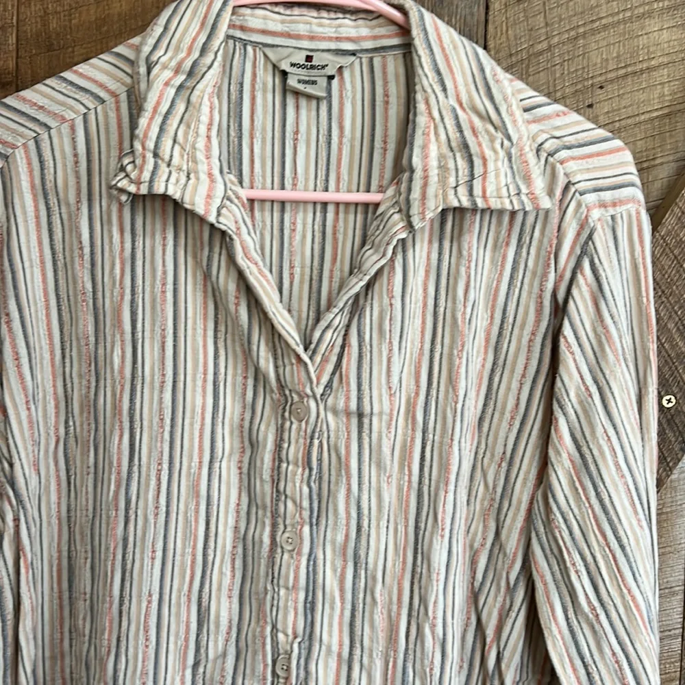 Vintage Woolrich womens button up shirt - Picture 3 of 4